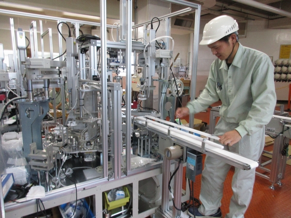 オープン・カンパニー【生産技術】〜医薬品容器の&ldquo;ものづくり現場&rsquo;&rsquo;を支える技術職〜