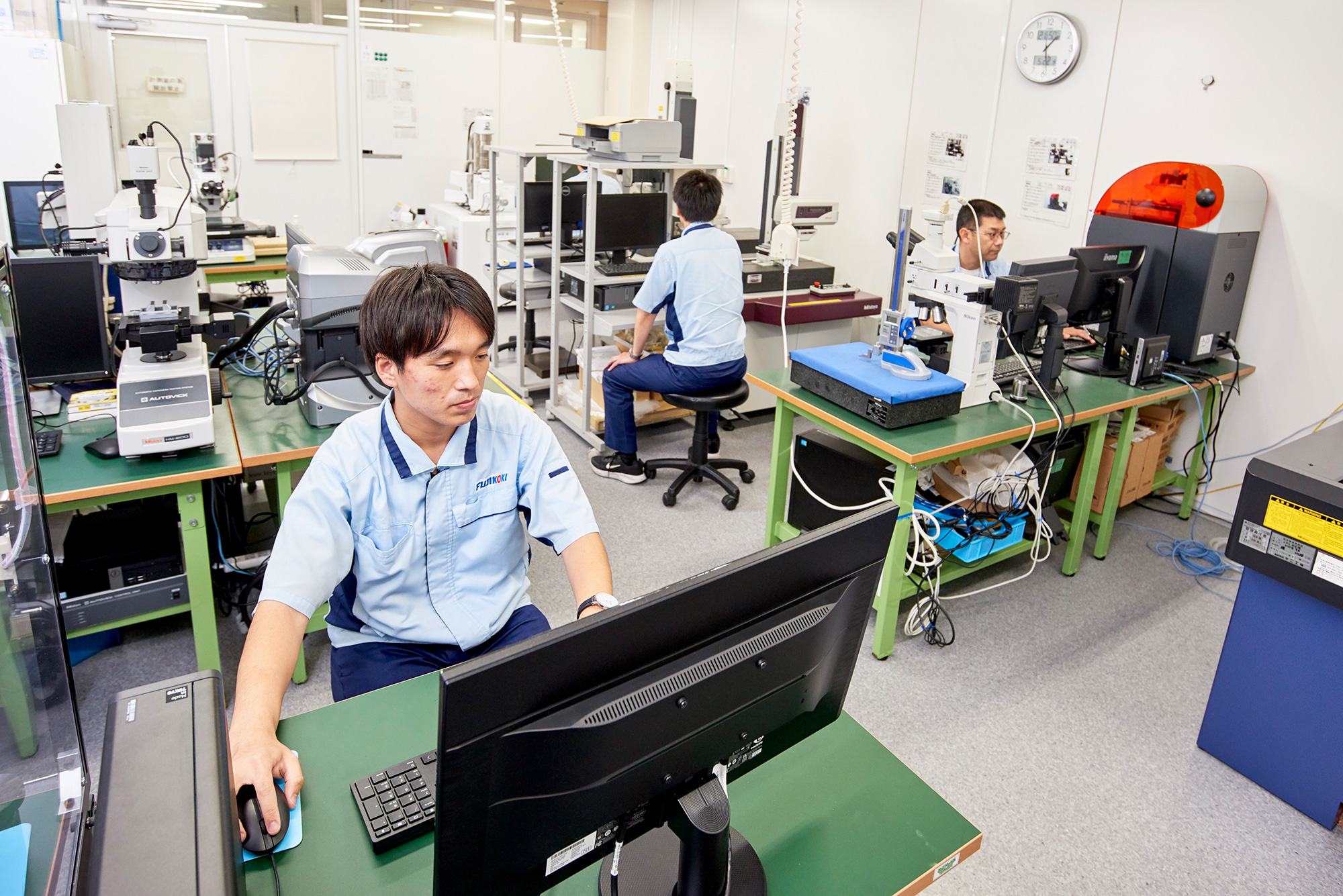 【全学年対象】設計開発現場が覗ける？！＜本社ラボツアー＞随時開催中！